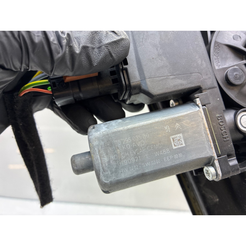 Leve vitre electrique avant droit PEUGEOT EXPERT 3 Photo n°6