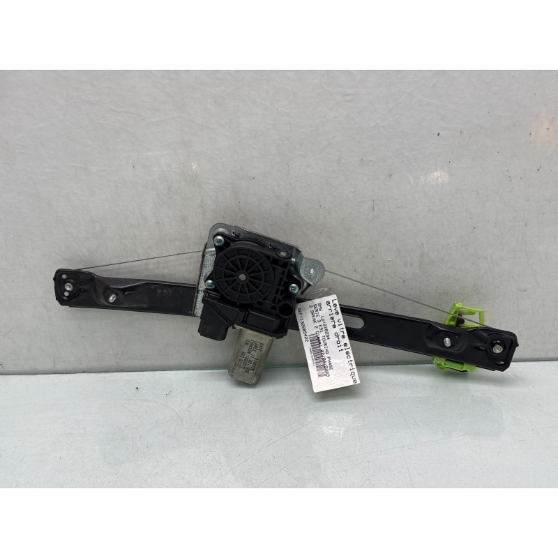 Leve vitre electrique arriere droit BMW SERIE 3 E91 Photo n°3