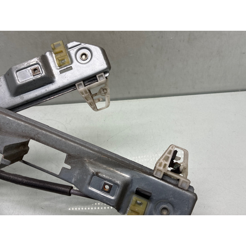 Leve vitre electrique avant droit RENAULT MEGANE 2 Photo n°1