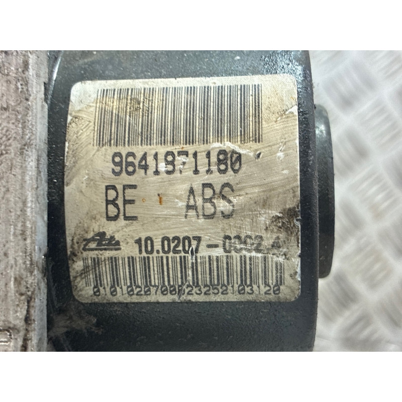 Bloc ABS (freins anti-blocage) PEUGEOT 206 Photo n°4