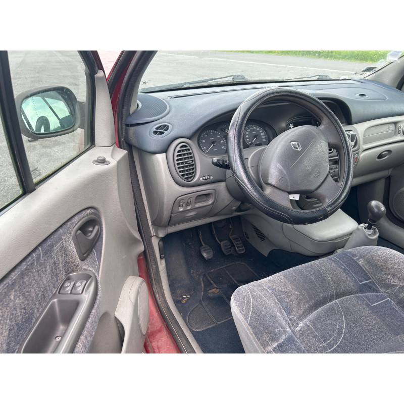 Neiman RENAULT SCENIC 1 Photo n°13
