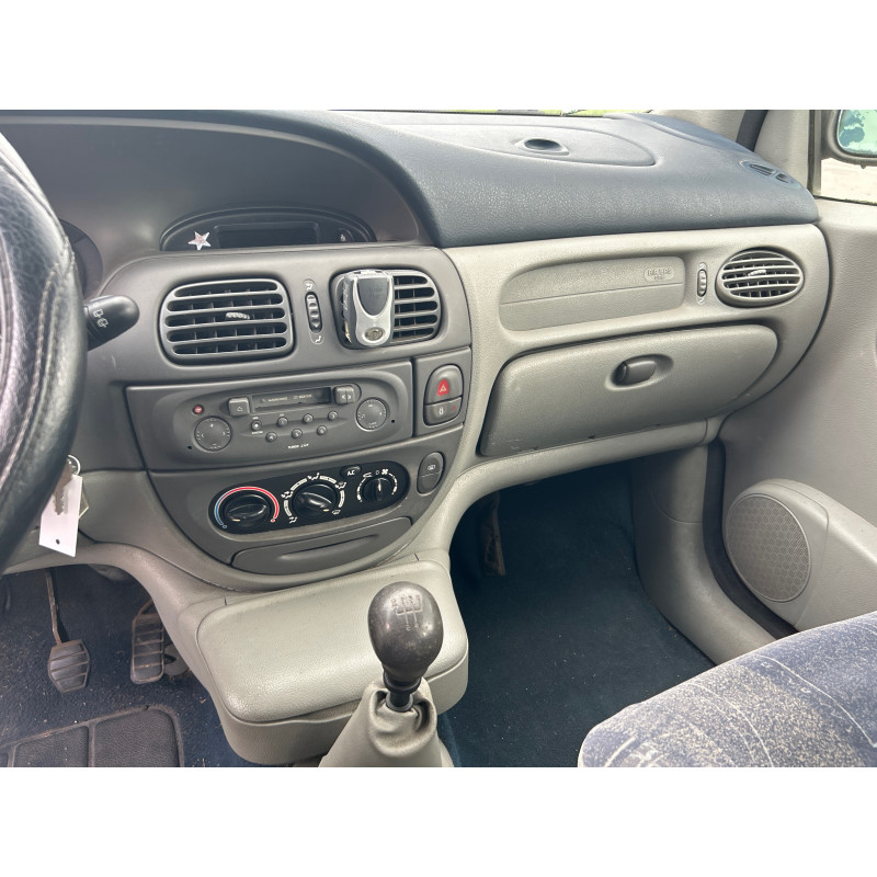 Neiman RENAULT SCENIC 1 Photo n°16