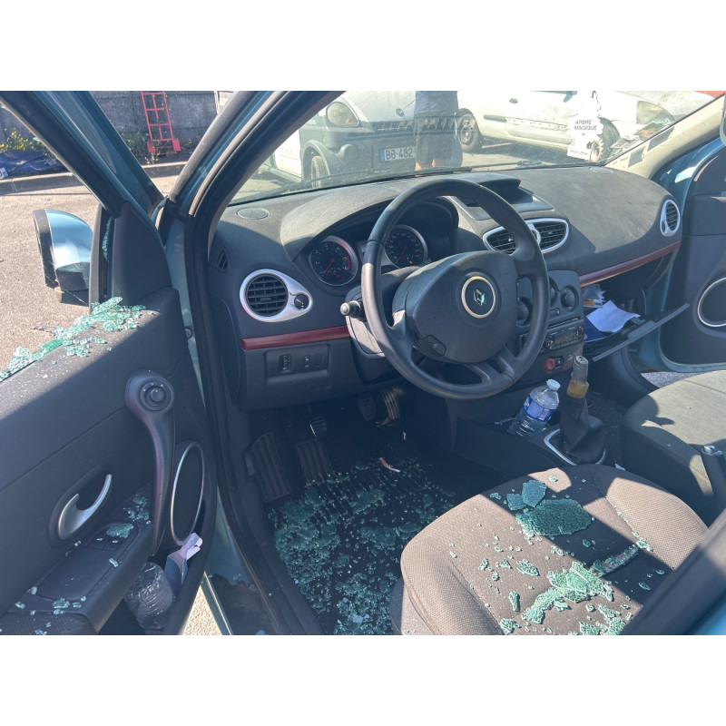 Jante RENAULT CLIO 3 Photo n°16