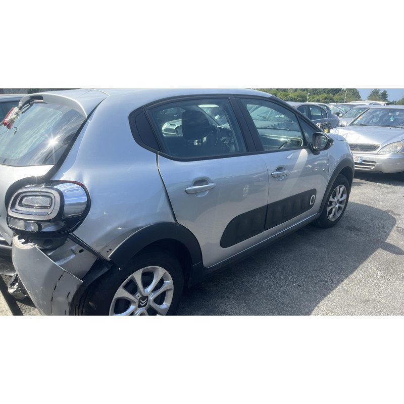 Extension d'aile avant gauche CITROEN C3 3 Photo n°16