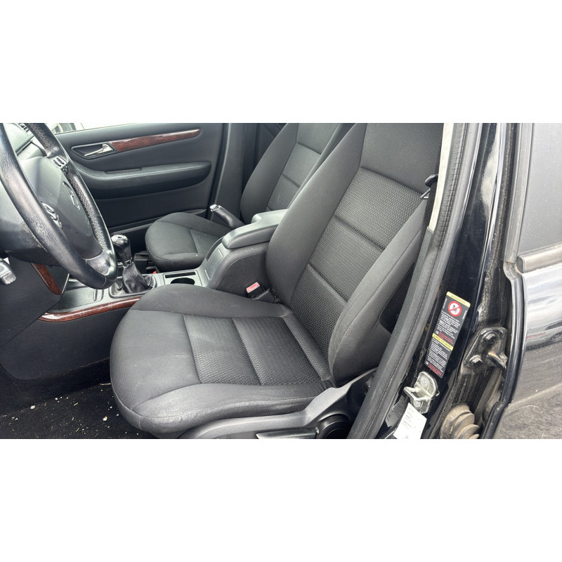 Capot MERCEDES CLASSE A 169 Photo n°17