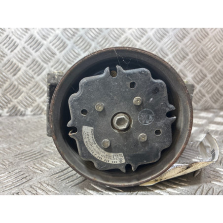 Compresseur clim VOLKSWAGEN TOURAN 1 Photo n°1