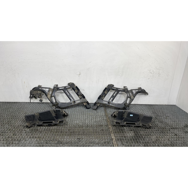 Support de pare chocs arriere PEUGEOT 3008 2 Photo n°7