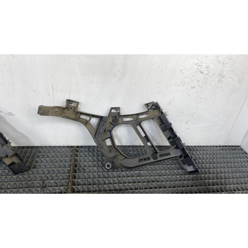 Support de pare chocs arriere PEUGEOT 3008 2 Photo n°8