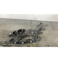 Support de pare chocs arriere PEUGEOT 5008 2