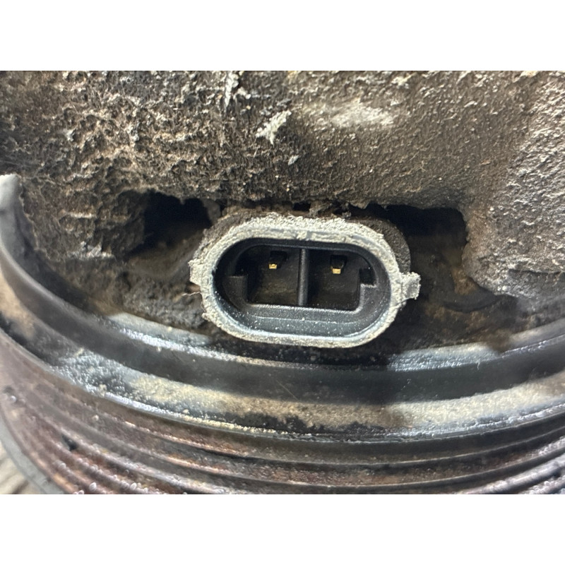 Compresseur clim RENAULT TRAFIC 2 Photo n°2