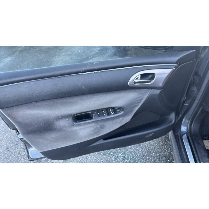 Bouton de coffre PEUGEOT 607 Photo n°12