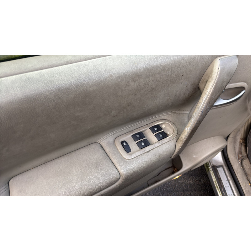 Boitier UPC RENAULT GRAND SCENIC 2 Photo n°15