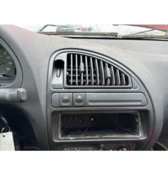 Custode arriere droit CITROEN SAXO