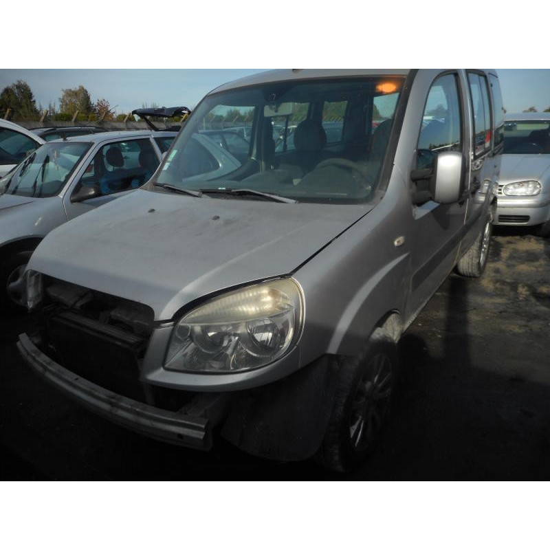 Crosse arriere droit FIAT DOBLO 1 Photo n°3