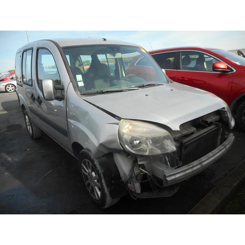 Crosse arriere droit FIAT DOBLO 1 Photo n°4