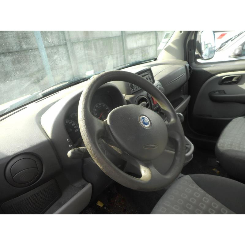 Crosse arriere droit FIAT DOBLO 1 Photo n°8