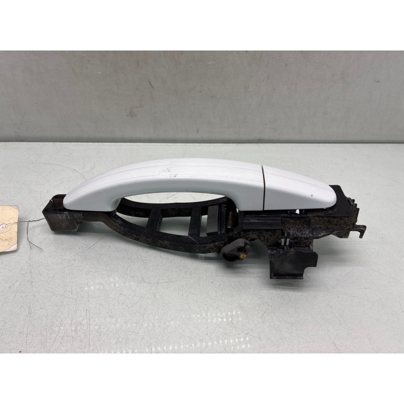 Poignee porte avant droit FORD KUGA 1 Photo n°3