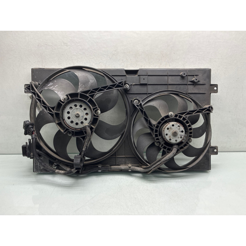 Moto ventilateur radiateur VOLKSWAGEN NEW BEETLE 1 Photo n°3