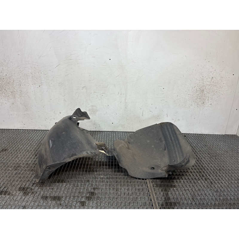 Pare boue avant droit RENAULT CLIO 3 Photo n°5