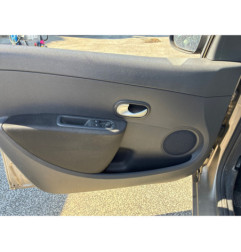 Pare boue avant droit RENAULT CLIO 3