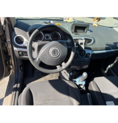 Pompe à carburant RENAULT CLIO 3