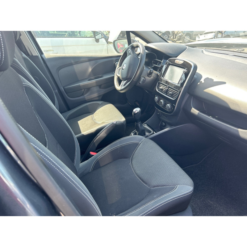 Plage arriere RENAULT CLIO 4 Photo n°14