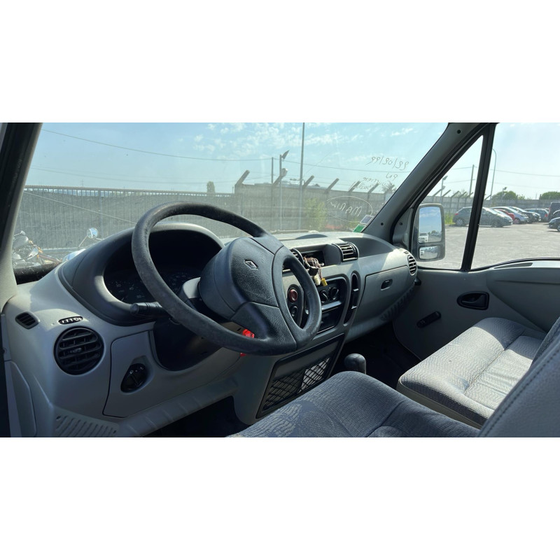 Crosse arriere gauche RENAULT MASTER 2 Photo n°8