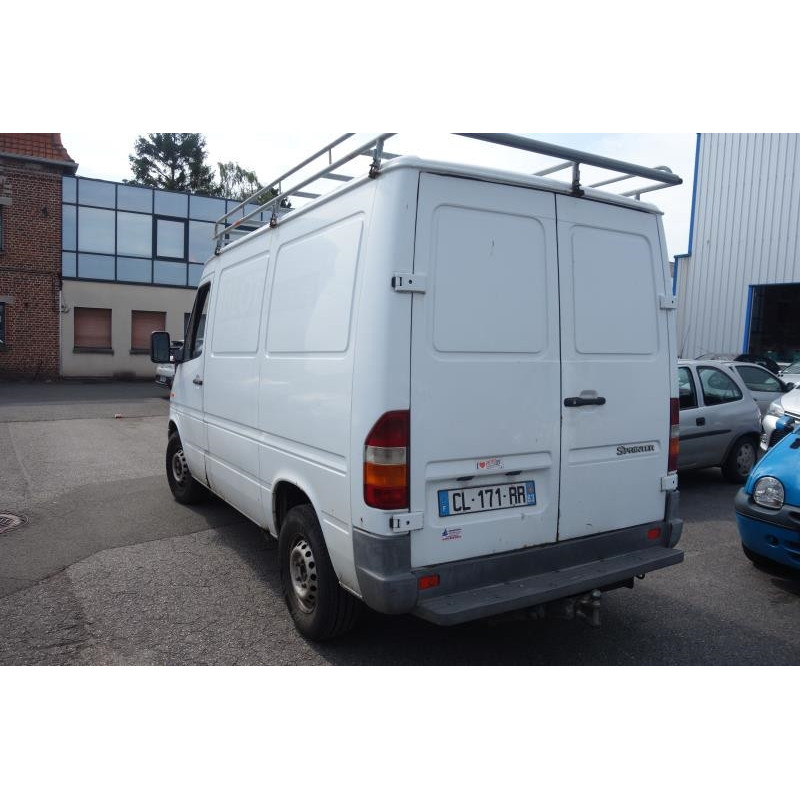 Crosse arriere gauche MERCEDES SPRINTER 1 Photo n°6