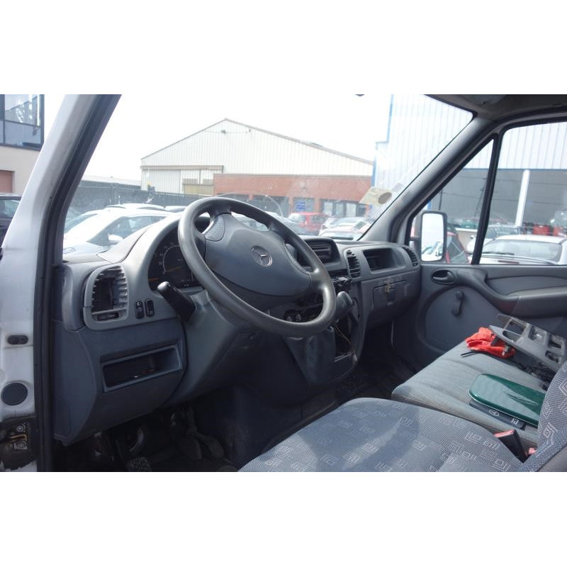 Crosse arriere gauche MERCEDES SPRINTER 1 Photo n°7