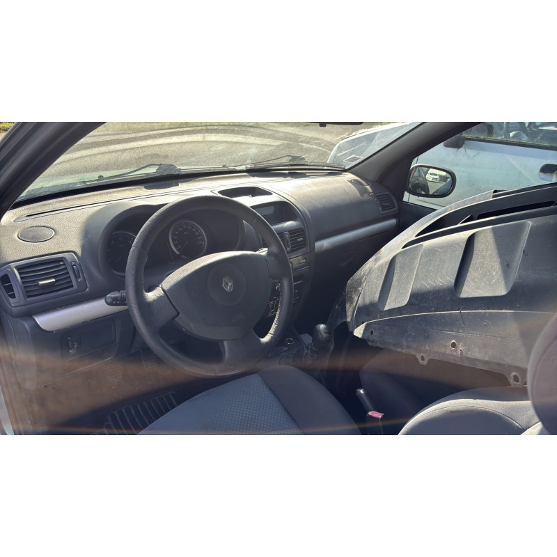 Ceinture avant gauche RENAULT CLIO 2 Photo n°18