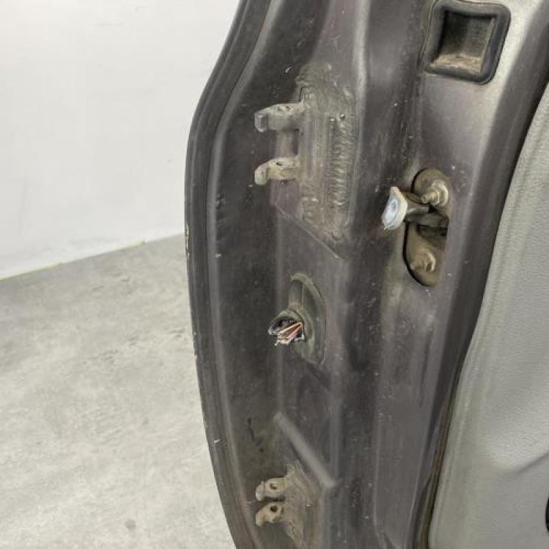 Porte avant droit RENAULT CLIO 2 Photo n°5