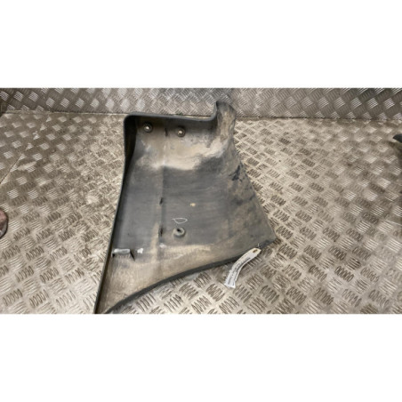Crosse arriere droit RENAULT MASTER 2