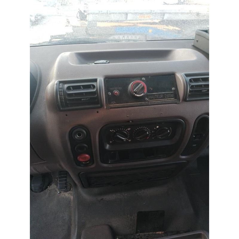 Crosse arriere gauche RENAULT MASTER 2 Photo n°6