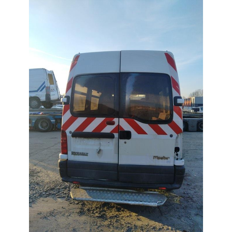 Crosse arriere gauche RENAULT MASTER 2 Photo n°7