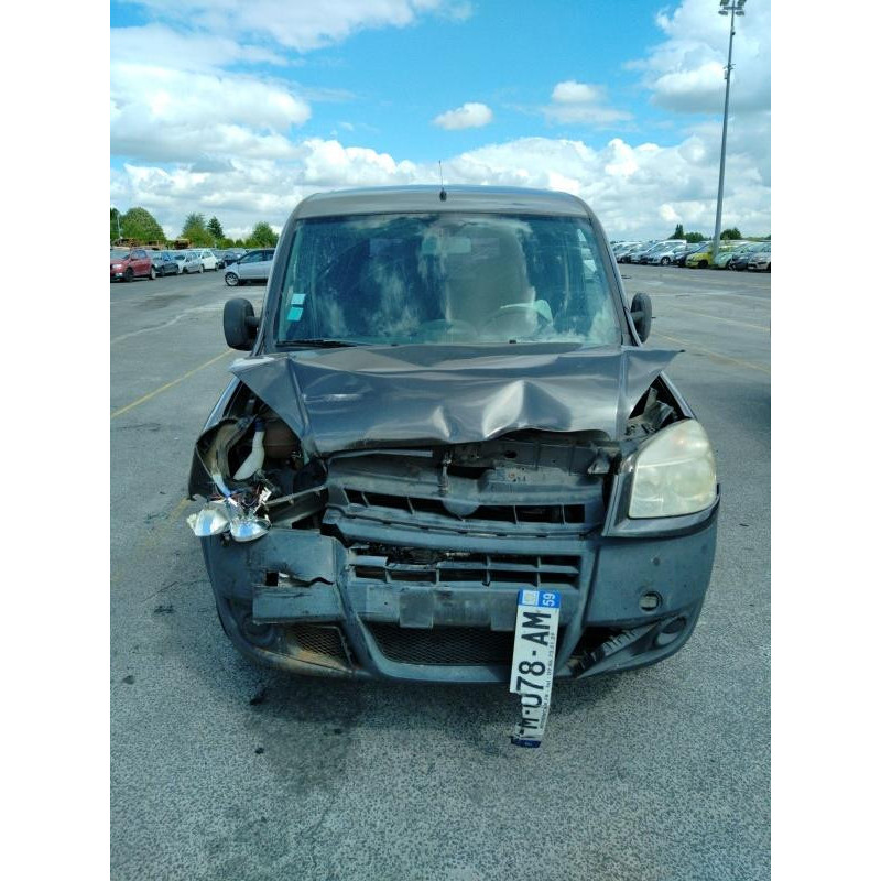 Crosse arriere gauche FIAT DOBLO 1 Photo n°13