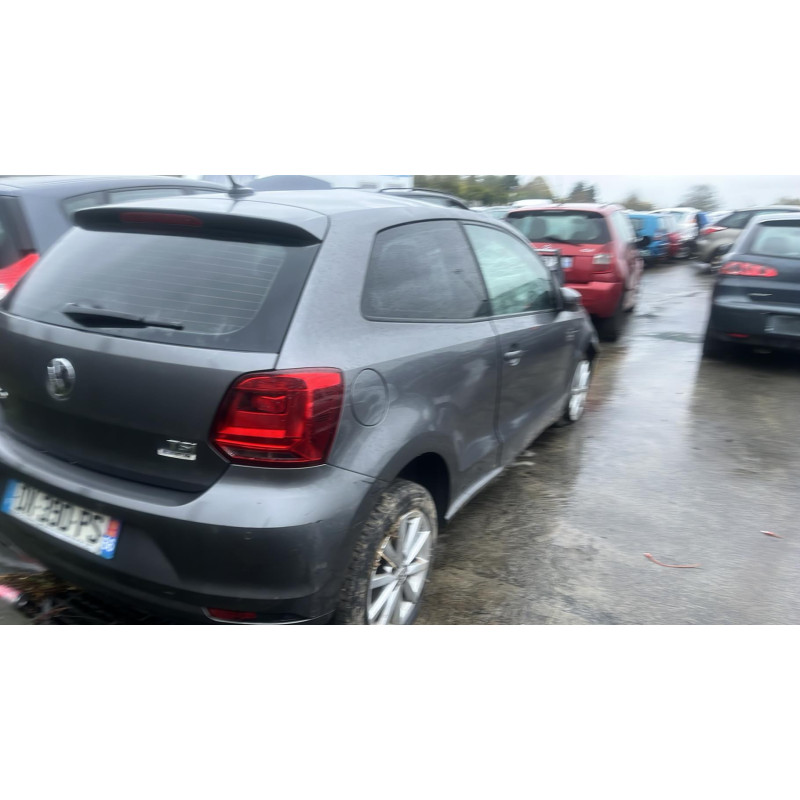 Bouton de coffre VOLKSWAGEN POLO 5 Photo n°9