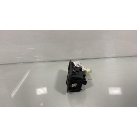 Interrupteur de leve vitre avant gauche FORD FIESTA 6