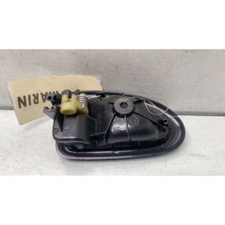 Poignee interieur avant droit RENAULT CLIO 2 CAMPUS