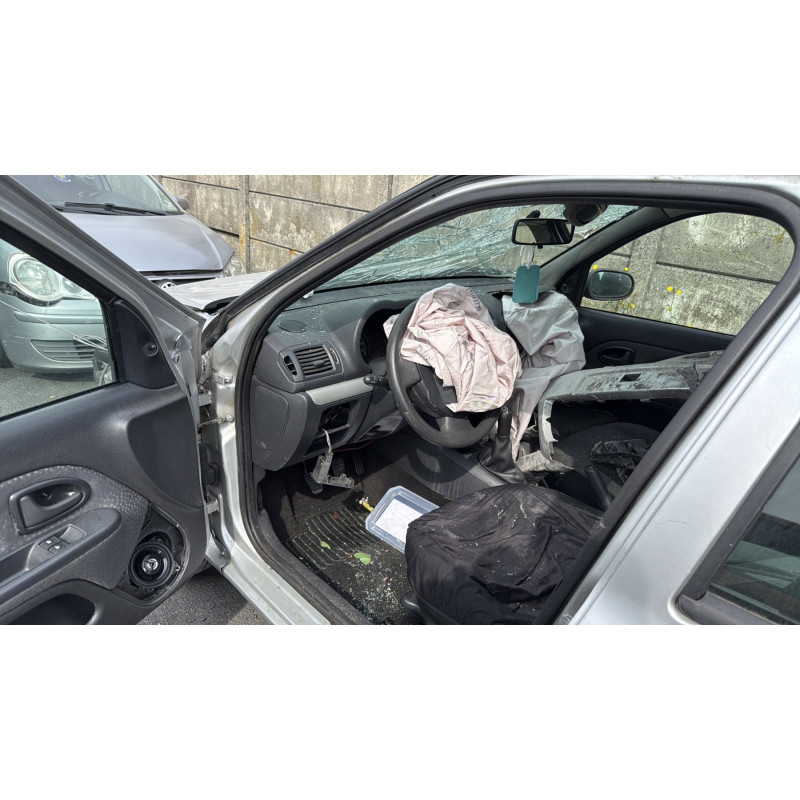 Poignee interieur avant droit RENAULT CLIO 2 CAMPUS Photo n°9