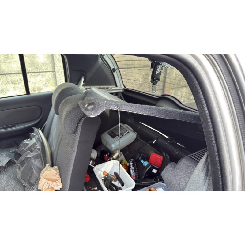 Poignee interieur avant droit RENAULT CLIO 2 CAMPUS Photo n°11