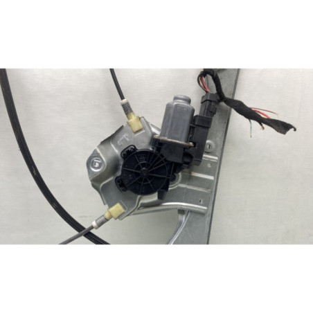 Leve vitre electrique avant droit RENAULT CLIO 3