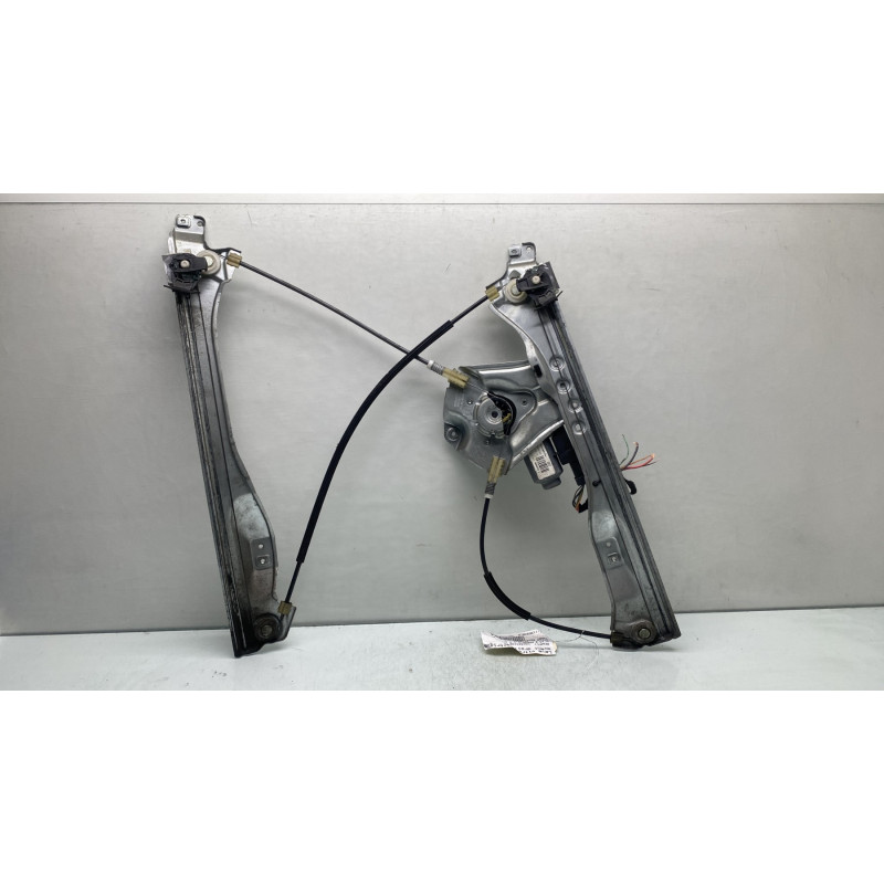Leve vitre electrique avant droit RENAULT CLIO 3 Photo n°3