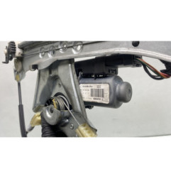 Leve vitre electrique avant droit RENAULT CLIO 3