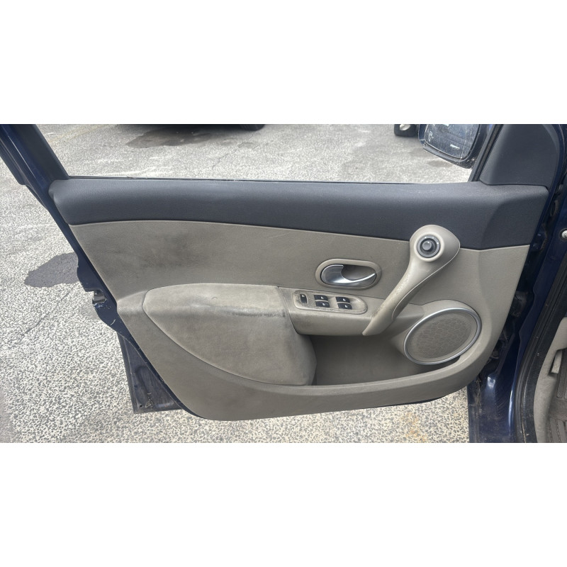 Leve vitre electrique avant droit RENAULT CLIO 3 Photo n°18