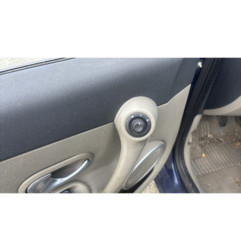 Leve vitre electrique avant droit RENAULT CLIO 3
