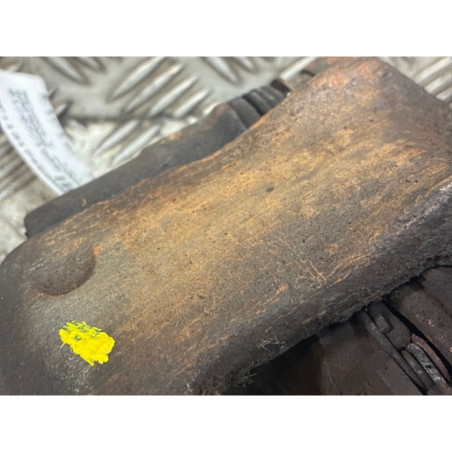 Etrier avant droit (freinage) RENAULT SAFRANE