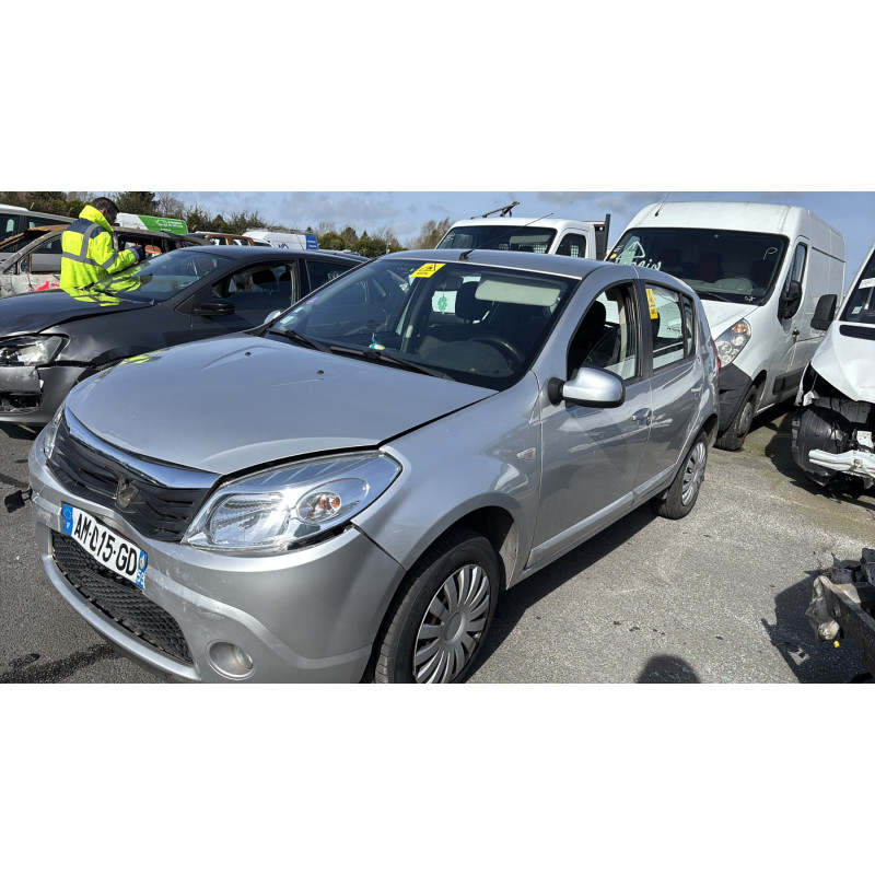 Antenne DACIA SANDERO 1 Photo n°4