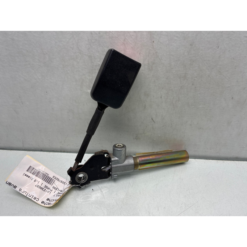 Attache ceinture avant gauche RENAULT MEGANE 1 Photo n°3