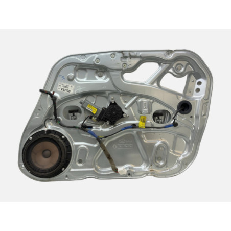 Leve vitre electrique avant droit HYUNDAI I 30 1 Photo n°1