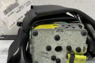 Pretensionneur de ceinture avant droit TOYOTA YARIS 2